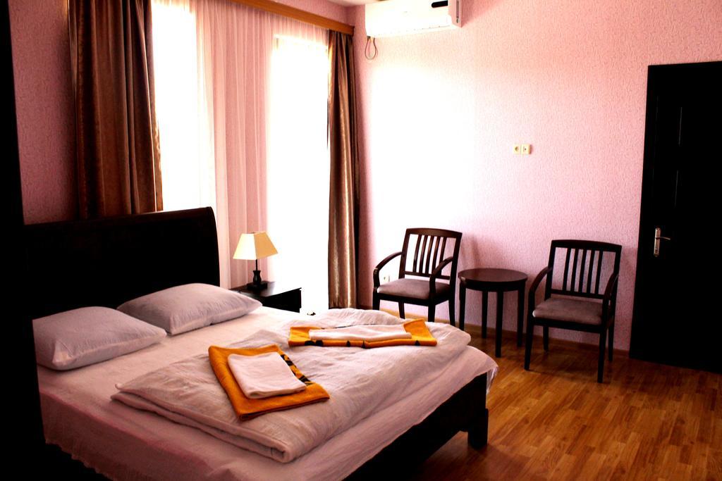 Argopalace Kutaisi Rom bilde